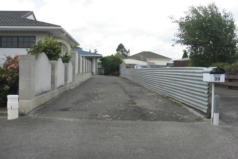 Photo of property in 39 Cedar Crescent, Feilding, 4702