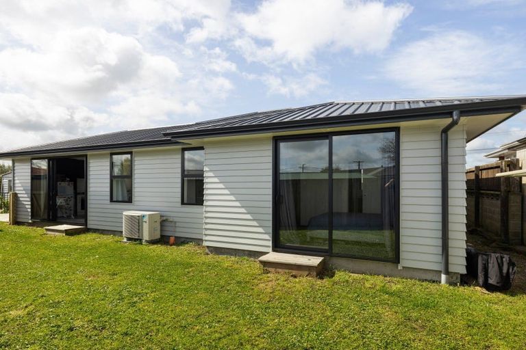 Photo of property in 2/15 Mears Road, Saint Andrews, Hamilton, 3200