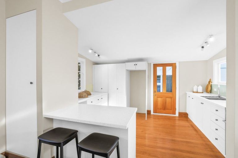 Photo of property in 86 Bowenvale Avenue, Cashmere, Christchurch, 8022