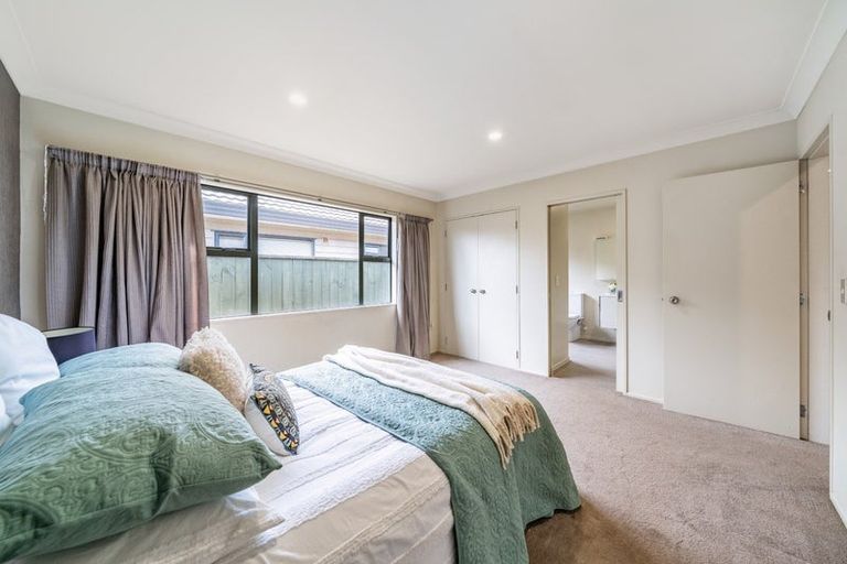 Photo of property in 85 Mandel Mews, Waiwhetu, Lower Hutt, 5010