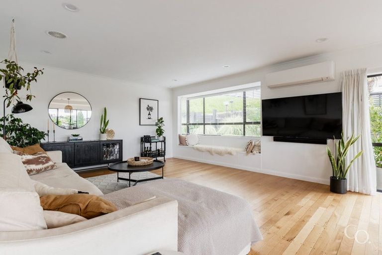 Photo of property in 70 Hinewa Road, Otumoetai, Tauranga, 3110