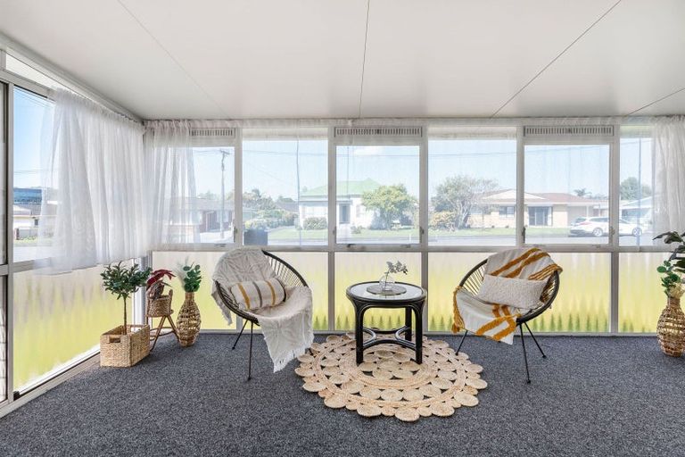 Photo of property in 8 Third Avenue, Avenues, Whangarei, 0110