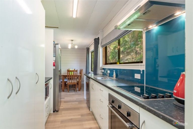 Photo of property in 38 Jackson Terrace, Ranui, Porirua, 5024