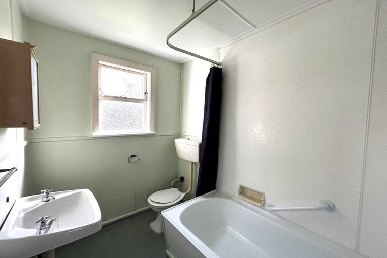 Photo of property in 7-9 Scanlon Place, Westport, 7825