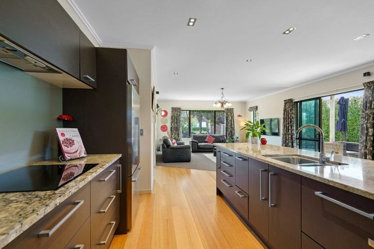 Photo of property in 6 Honiss Place, Cambridge, 3434