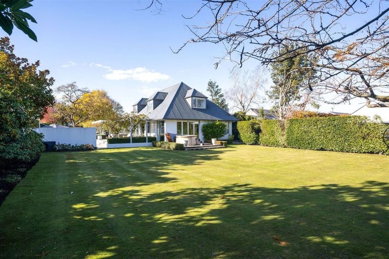 Photo of property in 27 Halton Street, Strowan, Christchurch, 8052