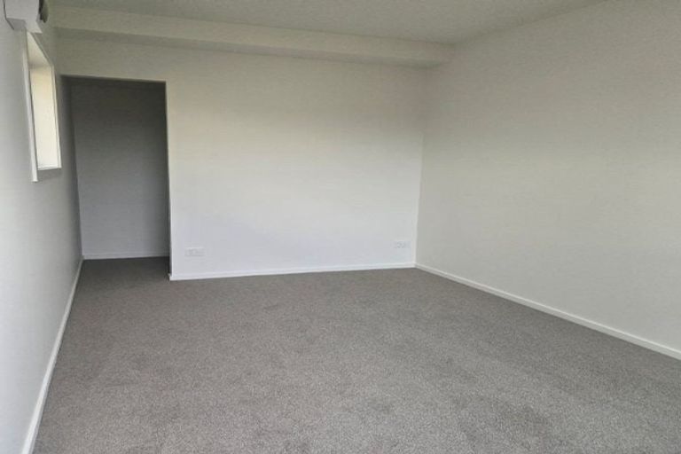 Photo of property in 16 Buchanans Road, Sockburn, Christchurch, 8042