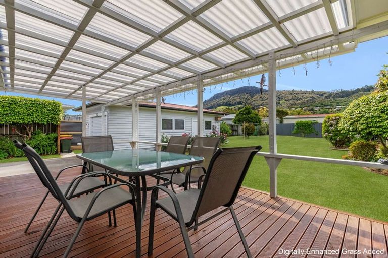 Photo of property in 1 Island View Road, Western Heights, Rotorua, 3015