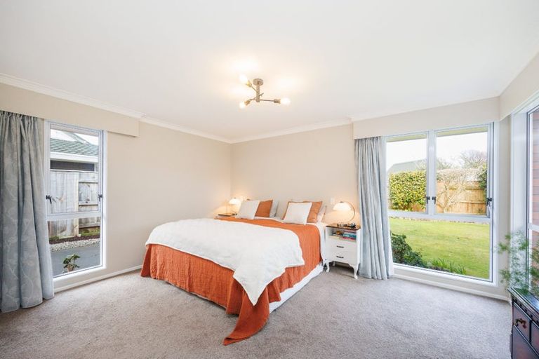 Photo of property in 23 Kentucky Way, Awapuni, Palmerston North, 4412