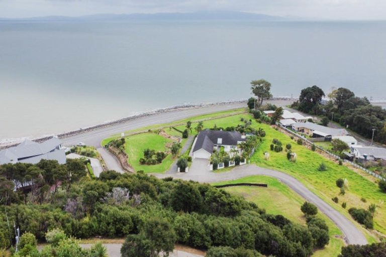 Photo of property in 12 Ngarimu Heights Row, Ngarimu Bay, Thames, 3575