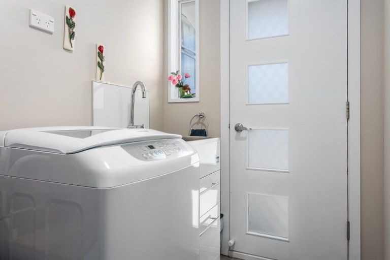 Photo of property in 25 Puriri Crescent, Edgecumbe, 3120