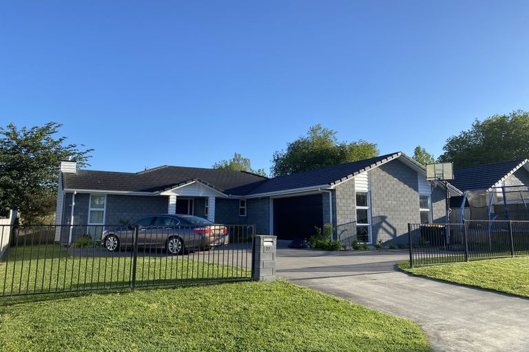 Photo of property in 22 Clare Street, Cambridge, 3434