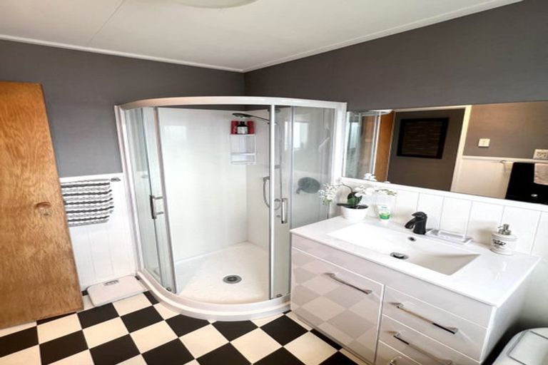 Photo of property in 15 Hillcrest Street, Tirau, 3410