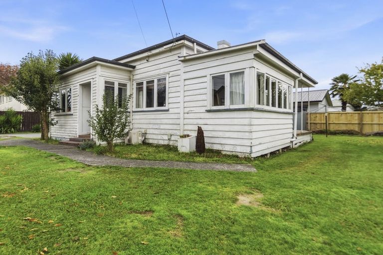 Photo of property in 27 Wellington Street, Hamilton East, Hamilton, 3216