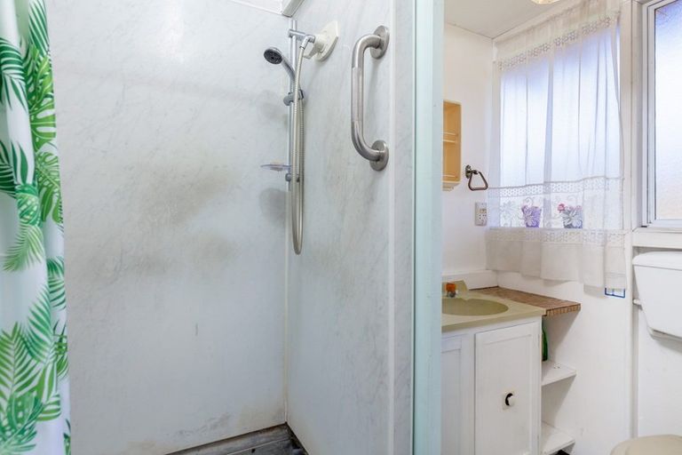 Photo of property in 34 Beach Road, Waikawa, Picton, 7220