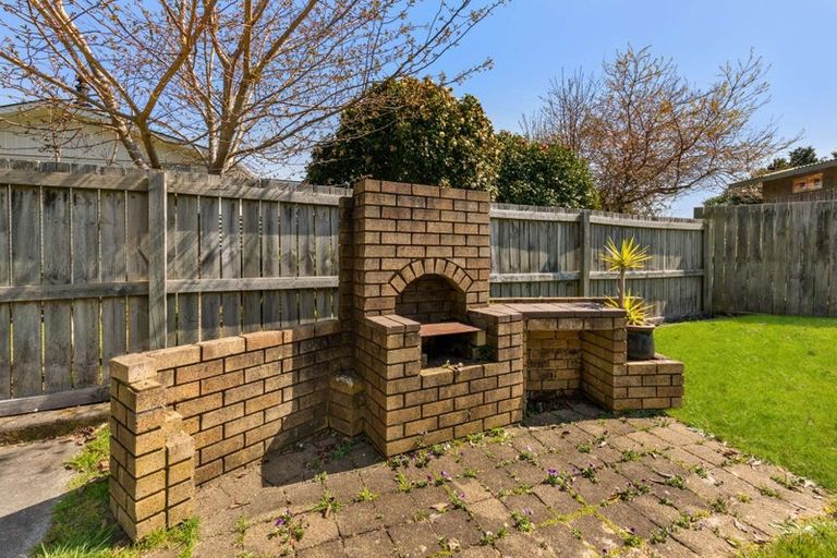 Photo of property in 26 Elliott Crescent, Owhata, Rotorua, 3010