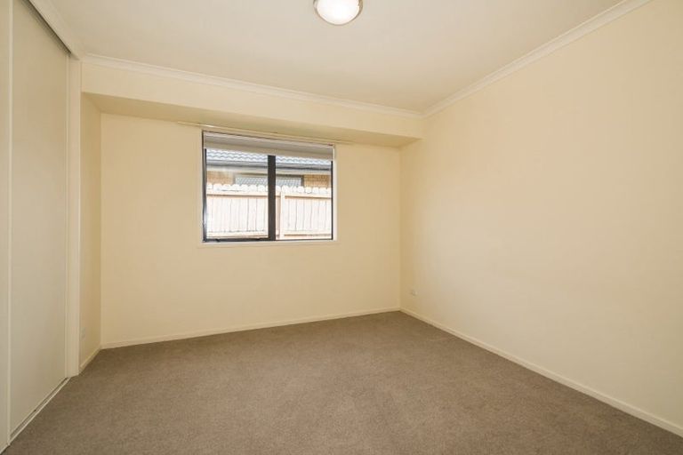 Photo of property in 29 Nimstedt Avenue, Oteha, Auckland, 0632