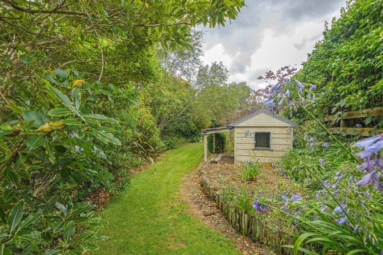 Photo of property in 76 Polson Hill Drive, Aokautere, Palmerston North, 4471