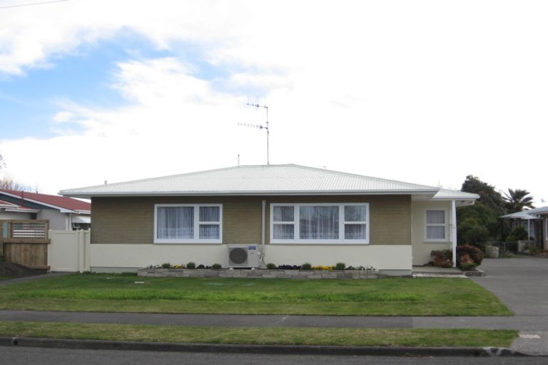 Photo of property in 2/24 Morgan Avenue, Marewa, Napier, 4110