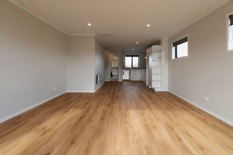 Photo of property in 2 Kawapani Lane, Kumeu, 0810