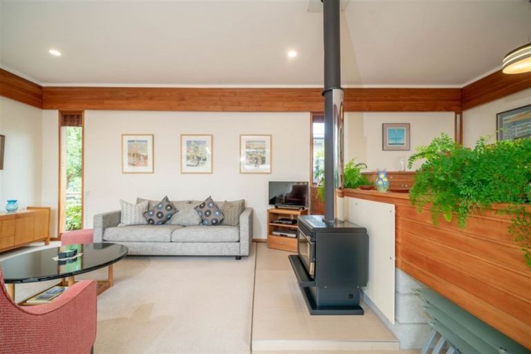 Photo of property in 44 Hillsborough Terrace, Hillsborough, Christchurch, 8022