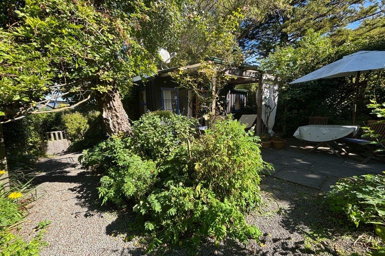 Photo of property in 10 Sandy Beach Road, Tinopai, 0593