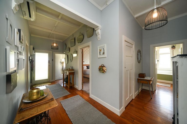 Photo of property in 41 Shamrock Street, Takaro, Palmerston North, 4412