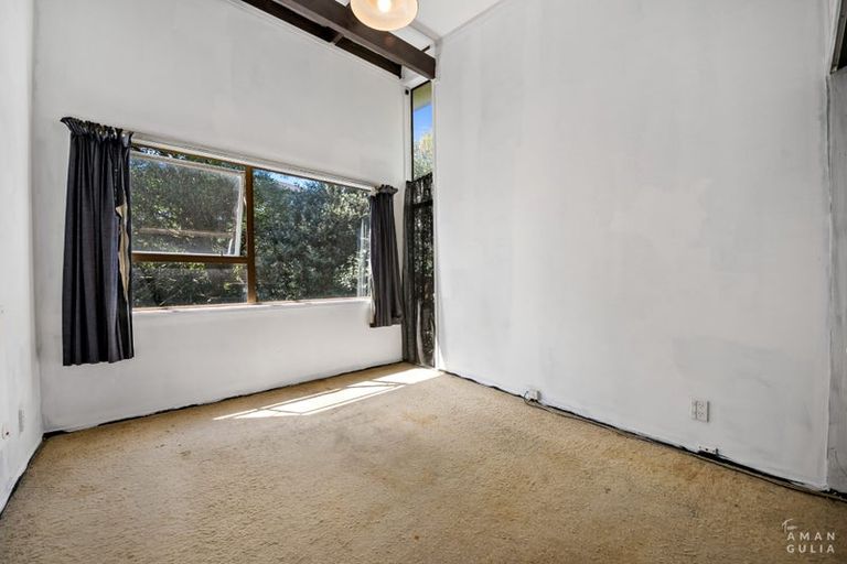 Photo of property in 3 Kathleen Street, Totara Vale, Auckland, 0627