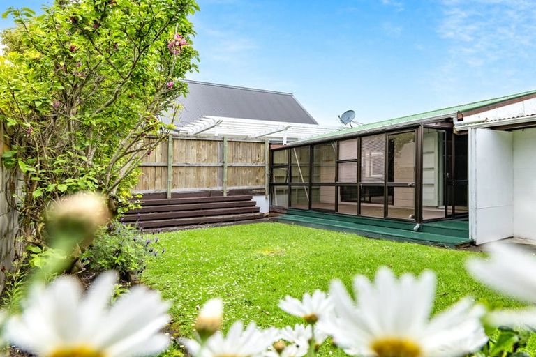 Photo of property in 6 Sunrise Boulevard, Snells Beach, 0920