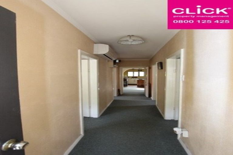 Photo of property in 18 Ellesmere Street, Ravensbourne, Dunedin, 9022