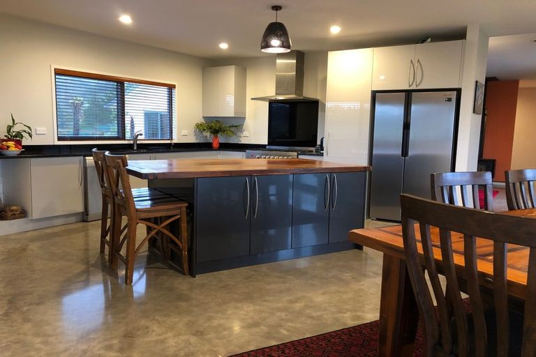 Photo of property in 1849 Mangorei Road, Mangorei, New Plymouth, 4371