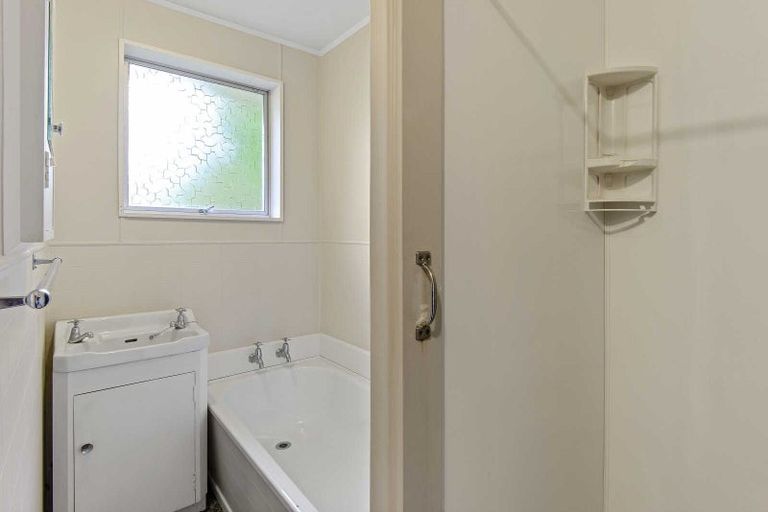 Photo of property in 1/69 Wiggins Street, Sumner, Christchurch, 8081