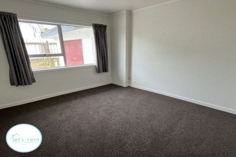 Photo of property in 54 Mckinstry Avenue, Mangere East, Auckland, 2024