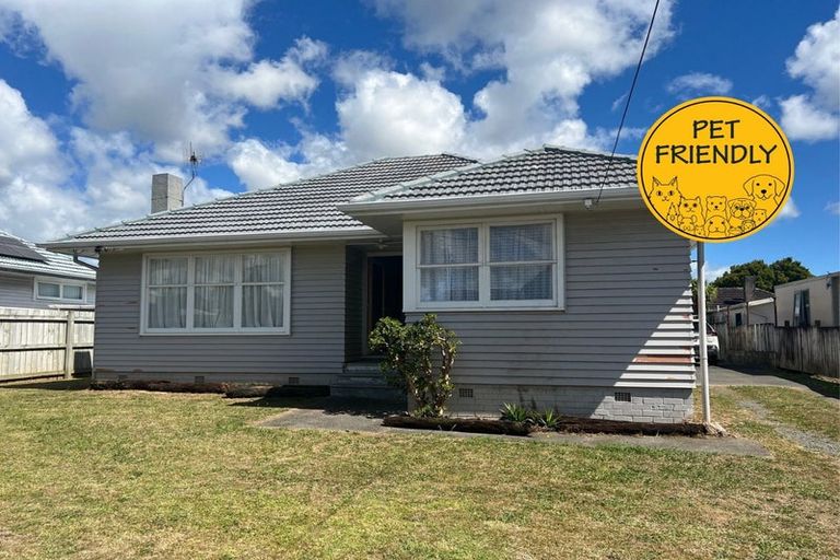Photo of property in 6 Ashley Avenue, Mangere East, Auckland, 2024