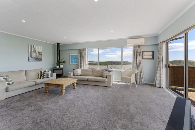 Photo of property in 61 Eskdale Road, Papakowhai, Porirua, 5024