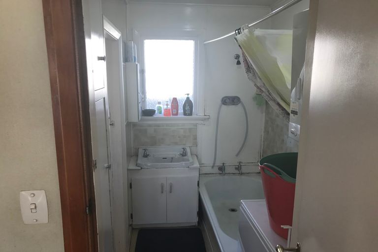 Photo of property in 7 Clarendon Street, North Dunedin, Dunedin, 9016