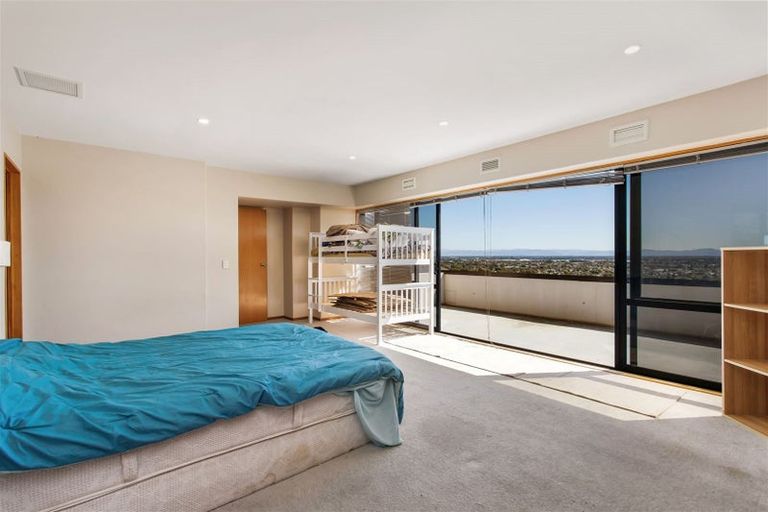 Photo of property in 16 Delhi Place, Cashmere, Christchurch, 8022