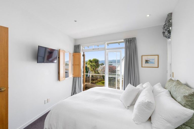 Photo of property in 16a Ferry Street, Seatoun, Wellington, 6022