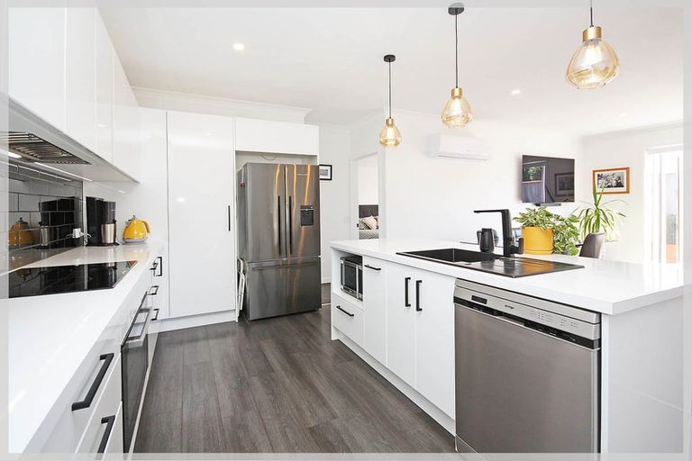 Photo of property in 3a Chrystall Street, Foxton Beach, Foxton, 4815