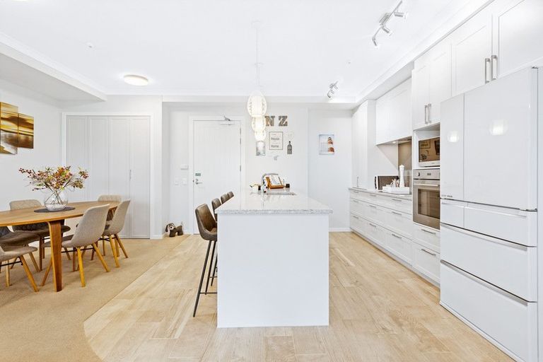 Photo of property in 219 Hibiscus Drive, Orewa, 0931