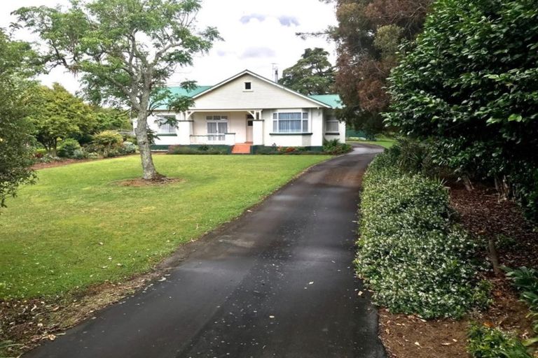 Photo of property in 1406 Devon Road, Brixton, Waitara, 4382