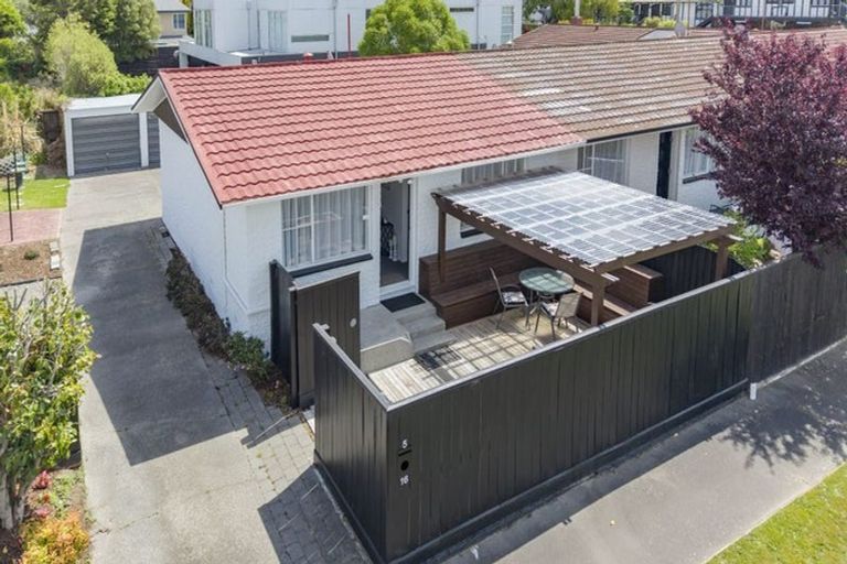 Photo of property in 5/16 Holly Road, St Albans, Christchurch, 8014