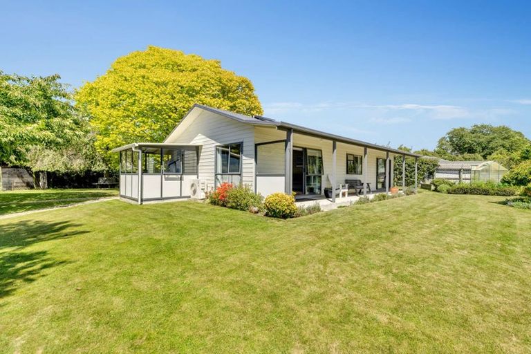 Photo of property in 15 Brook Street, Southbridge, 7602