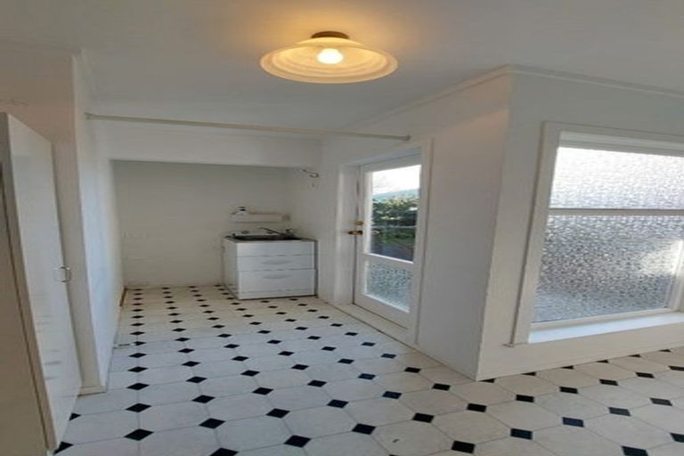 Photo of property in 78 Edgecumbe Road, Tauranga, 3110