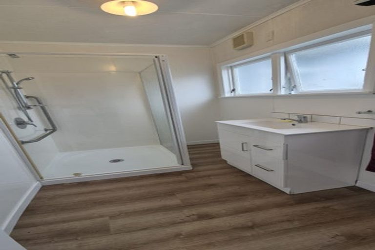 Photo of property in 144ab Warspite Avenue, Waitangirua, Porirua, 5024