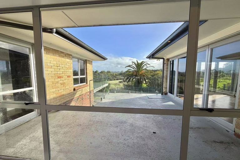 Photo of property in 881 Papakura-clevedon Road, Papakura, 2582