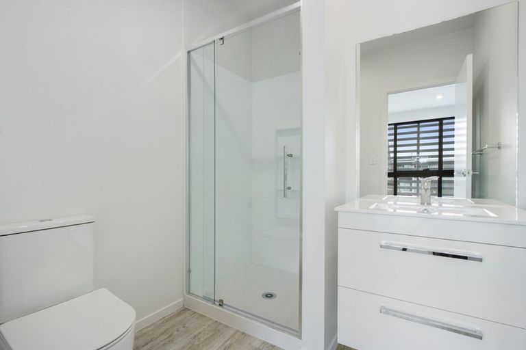 Photo of property in 4/17 Victoria Road, Mount Maunganui, 3116