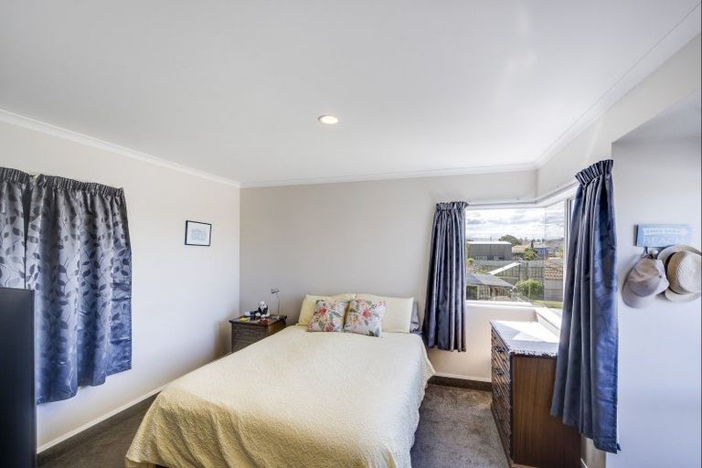 Photo of property in 14/182 Charles Street, Westshore, Napier, 4110