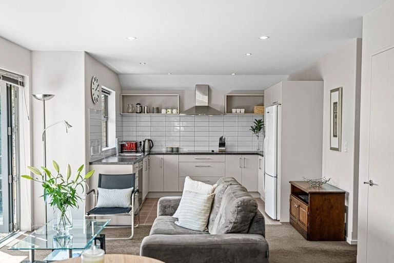 Photo of property in 80b Trafalgar Street, St Albans, Christchurch, 8014