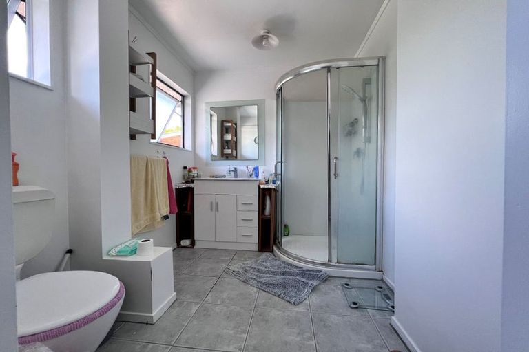 Photo of property in 32 Tomin Road, Glenview, Hamilton, 3206